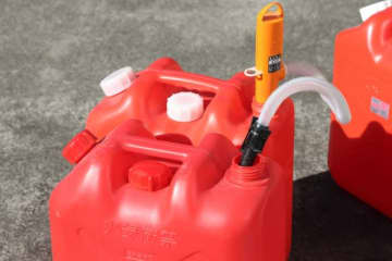 燃料手当平均額微増で17万円弱　道経連調べ