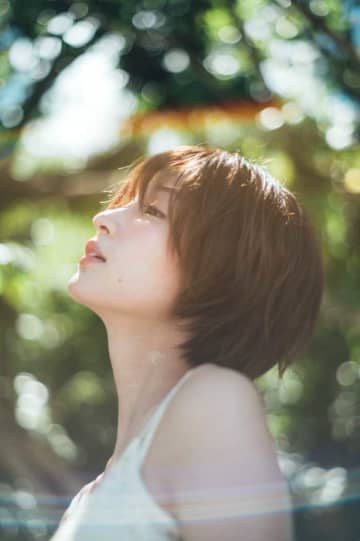 岡崎紗絵カレンダーブック2026発売決定。20代ラストの余韻を一年中