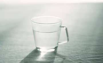 白湯では治らない冷え性...専門家が「温水よりも常温水」を推奨する科学的背景