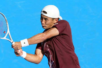 「共に支え合い、より一層精進してまいります」男子テニスの島袋将が今夏の結婚を発表！＜SMASH＞