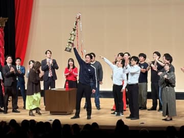 青色1号、月笑クライマックス連覇　賞金50万円で「フリッカーなし照明」宣言