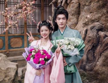 年下彼氏役で人気急上昇、ジョウ・コーユー最新作「一枕春華」は1月配信か