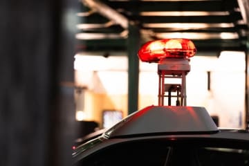 ロブ・ライナー監督夫妻の次男拘束！ロス警察、両親を殺害した容疑で