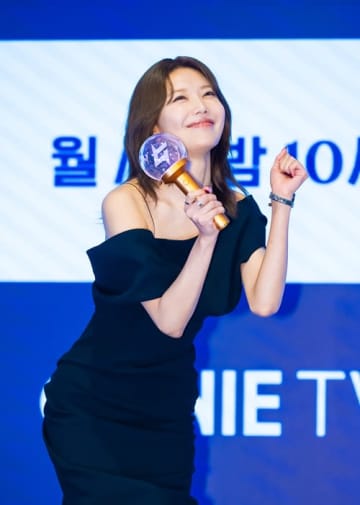 “少女時代初の既婚者”誕生の可能性にスヨンも喜び！自身は7歳上俳優と10年以上にわたって交際中