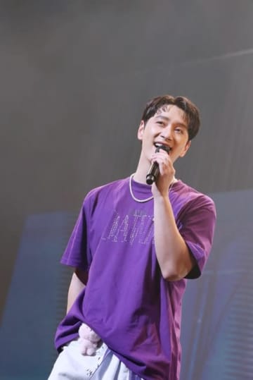 『酒のツマミになる話』に出演した2PM・チャンソン、日本ソロツアー完走！人気ラッパーら豪華ゲストも登場