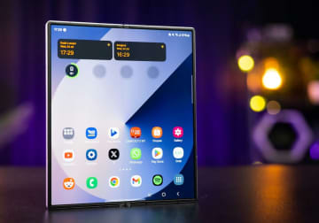 次期Galaxy Z Fold 8にワイド版？ 折りたたみiPhoneとガチ対決か