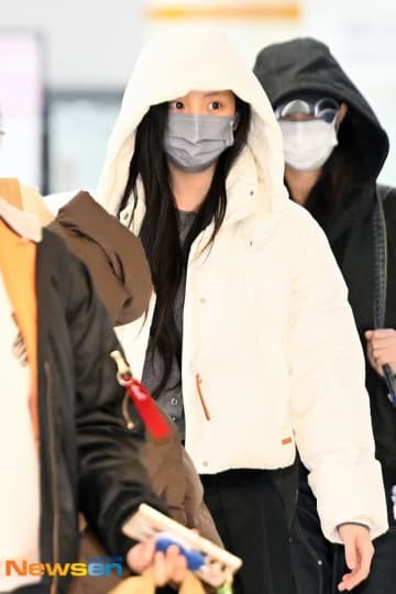 【PHOTO】ILLIT、日本でのスケジュールを終えて韓国に到着（動画あり）