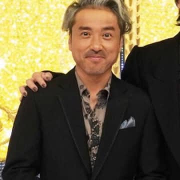 「入学金をドブに」「大成する人は決断が早い」と賛否の声。ムロツヨシ、大学を3週間で中退し、俳優へ転身した過去を赤裸々告白