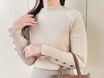 1枚あると便利！【SHEIN】で大人が買いたい「万能リブセーター」