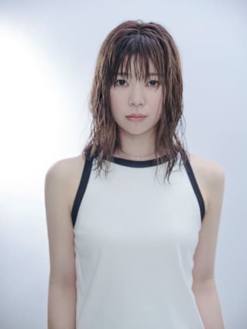 眉村ちあき、ニューアルバム『AMPLAND PLAN』リリース　「フルアルバムまーたまた作っちゃいました」