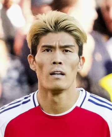 冨安健洋がアヤックス加入　アーセナル退団のDF