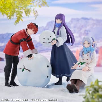 「葬送のフリーレン」より北部の雪景色をイメージしたフリーレンたちのプライズフィギュアが2026年1月29日より順次展開