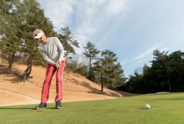 誰でも簡単にパットが上達するレッスン！軌道が安定するポイントを解説