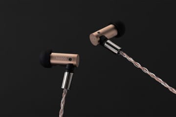 難加工材「クロム銅」を使用 finalの有線イヤホン「S6000」 最上位モデルらしく長期間使える構造に