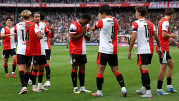 フェイエノールトサポーターがアヤックスに敗戦後、ある人物の即時退任を要求