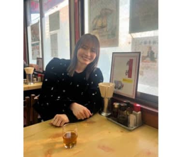 新山千春、16歳の頃に支えられた思い出の町中華を再訪