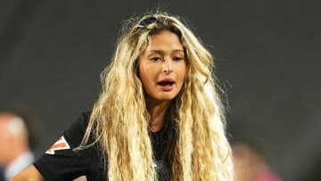 「うちの旦那はバスケ選手なのか？」サッカーブラジル代表スターの妻が憤慨したワケとは