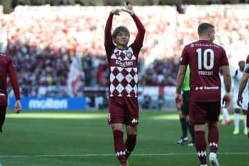 元J得点王が社会人リーグへ「マジ!?」　今季29戦19発…実力者の加入が「環境破壊でしょ」