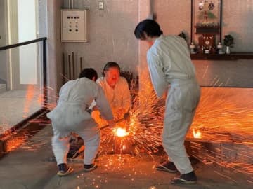 名古屋刀剣ワールド、新春は日本刀はじめ　鍛錬と相槌体験バスツアー（26年1月12日催行）