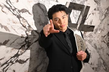 【プロレス大賞】〝二刀流〟武知海青は新人賞に「マジか！」ＲＡＭＰＡＧＥメンバーはハグで祝福