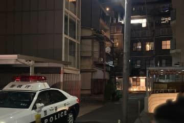 〈「人災では？」の声も〉30代夫婦死亡の超高級サウナ　火災発生時にドアノブ外れ、非常ボタンは作動せず…杜撰すぎる管理体制に問われる責任