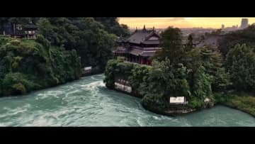 中国・都江堰、2千年にわたり四川を潤す治水の要