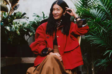 ノア×バブアー、“鮮やかレッド”のジャケット＆経年変化を楽しむキャンバス地「ビデイル」