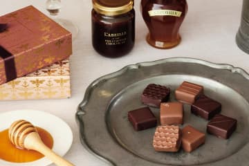 蜂蜜専門ブランド・ラベイユ26年バレンタイン”世界各国のはちみつ”使ったボンボンショコラ