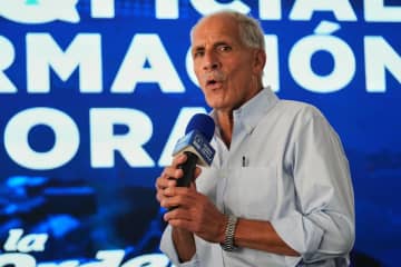 ホンジュラス大統領選で混乱続く　開票結果巡り対立、勝者決まらず