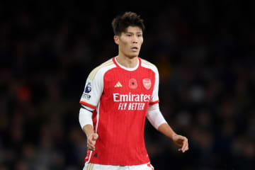 “再出発の地”をアーセナル時代のチームメイトにも相談？…アヤックス加入の冨安健洋が明かす