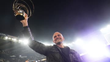 【FIFA】PSGのルイス・エンリケ監督が最優秀監督賞　国内3冠＆CL制覇＆クラブW杯準優勝