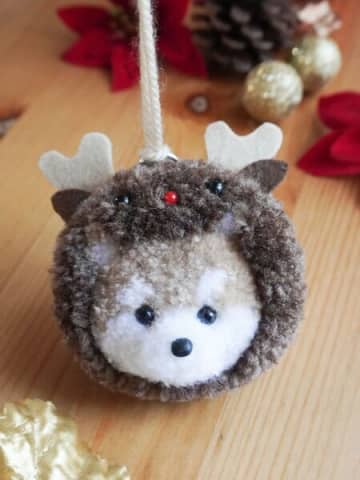 手芸動画・パンチニードル/柴犬のクリスマスオーナメントの作り方