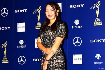 “あみあみ”ドレスアップ「これが一番やせて見えた」 小祝さくらの復帰プロセスは