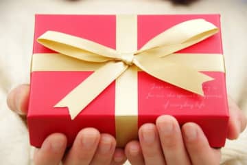 予算1,000円台で自分に贈ろう！「プチクリスマスプレゼント」のアイデア10選
