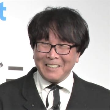 『キャプテン翼』高橋陽一　サッカークラブ・南葛SCのユニフォームに“大空翼”を描くライブドローイングを披露