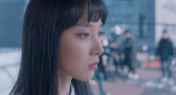 “韓国映画界の秘宝”ハン・ヘイン、『12月の君へ』特別インタビュー「高校時代の感情は愛だった？」「ハン・ソヒの魅力は？」