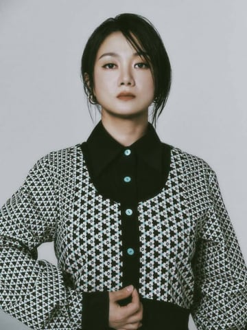 “沈黙より劣る”…“注射おばさん”など渦中のパク・ナレ、謝罪や釈明もない映像公開で業界も「一体どうする？」