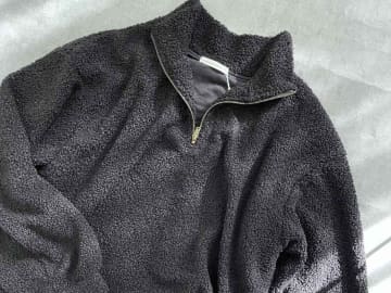 【しまむらの990円】がスゴすぎ！ マニアが見つけた「おしゃれハーフジップ」