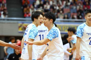 東レアローズ静岡が「選手から届く年賀状」の受付を開始！