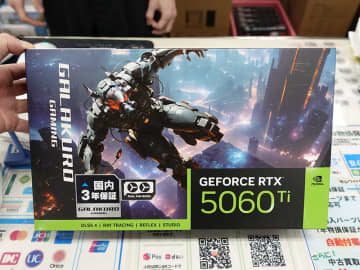 GALAKURO GAMINGのGeForce RTX 5060 Tiに92mmファン×2搭載モデル