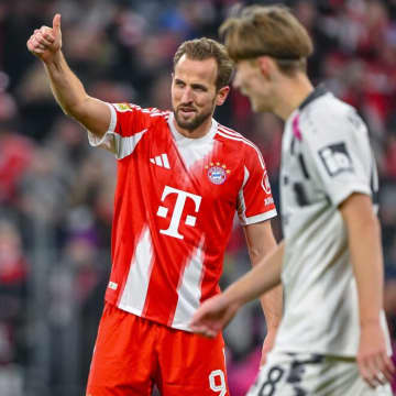 「キャリア最高のスタート」年間43発ペースのケインが“レバンドフスキ超え”への意欲を明かす「あの記録は信じられないほど素晴らしい」