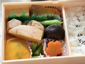 【練馬】創業85年！高級仕出し料理の「魚伊佐」で冷めてもおいしいお弁当