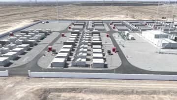 中国西部の大型蓄電施設、グリーン電力の需給調整を実現