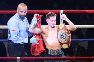 日本で世界V4直後に思わぬ行動「え?!」「二度見じゃ済まん」　地元民に混じった王者が話題