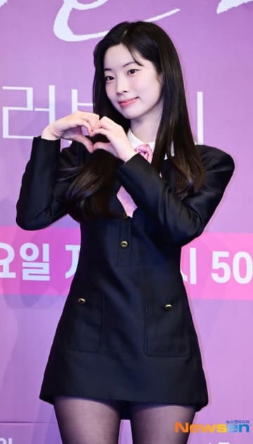 TWICE ダヒョン「ラブ ミー」でドラマ初挑戦！メンバーからの応援に感謝“とても心強かった”