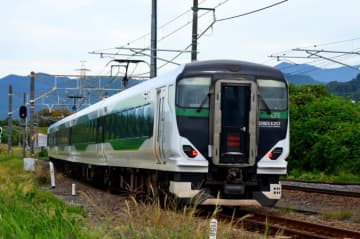 東京発「Mt.Fuji御殿場」、2026年1月も運行決定！JR東 冬の臨時列車