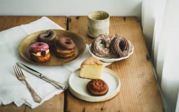 伝説の菓子店出身の職人が手掛ける「Franse cruller-donut」（浅草橋）唯一無二の“軽さ”魔法のフレンチクルーラー