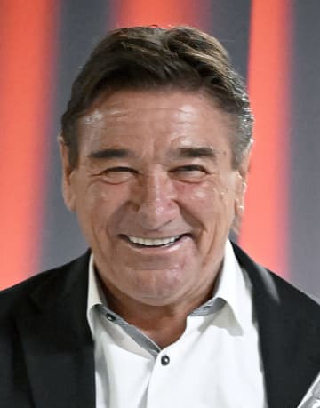 名古屋、新監督にペトロビッチ氏　J1「優勝目指す」