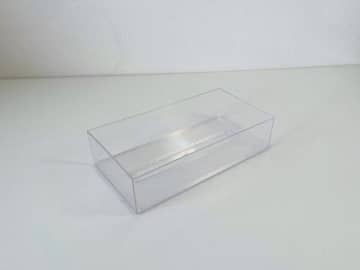 110円で上質感！セリアの「クリアティッシュケース」が美しく使いやすい