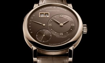 ドイツ時計の至宝「ランゲ 1」からハニーゴールド®750ケースとブラウンダイアルを融合した限定バージョン
